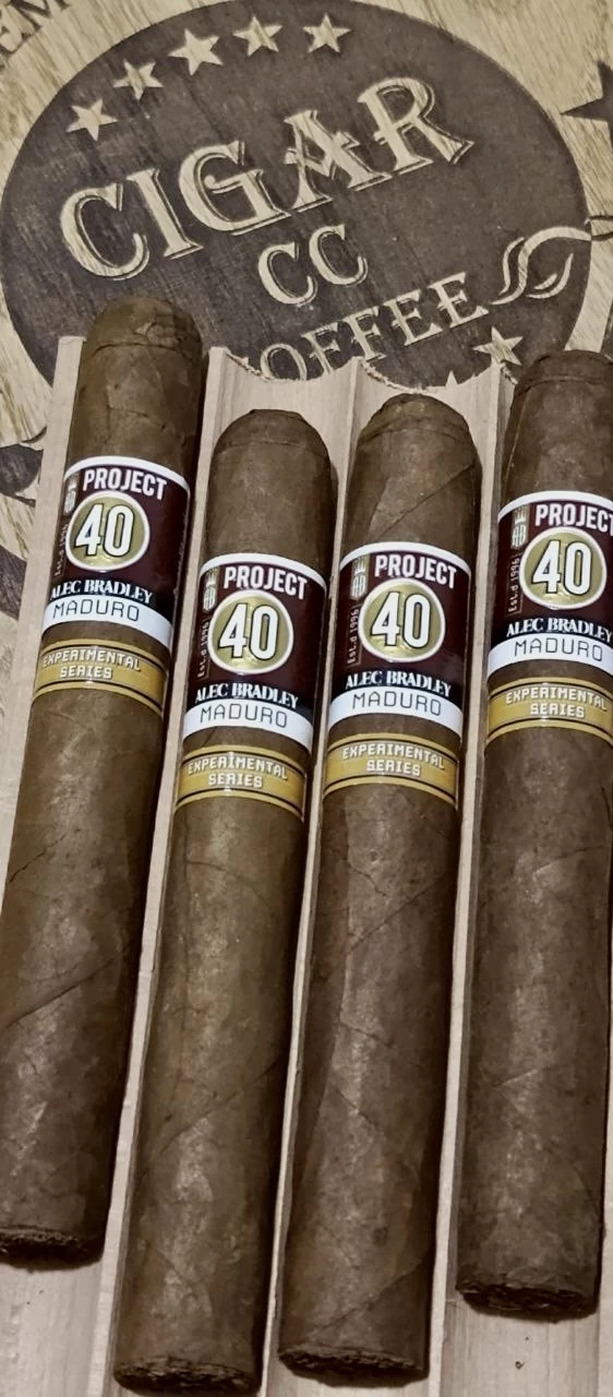ALEC BRADLEY PROJECT 40 MADURO
