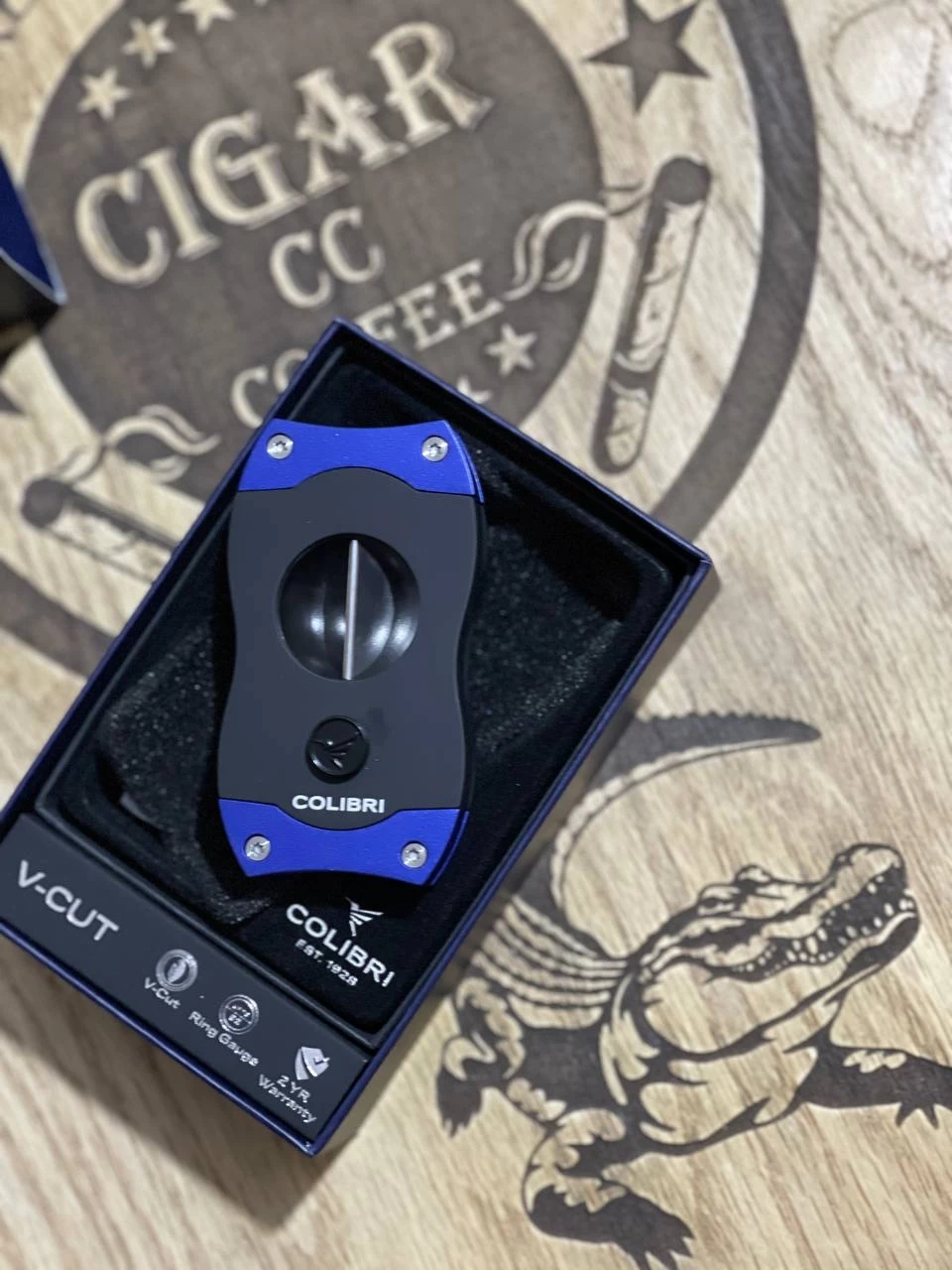 V CUT Colibri - Cutter