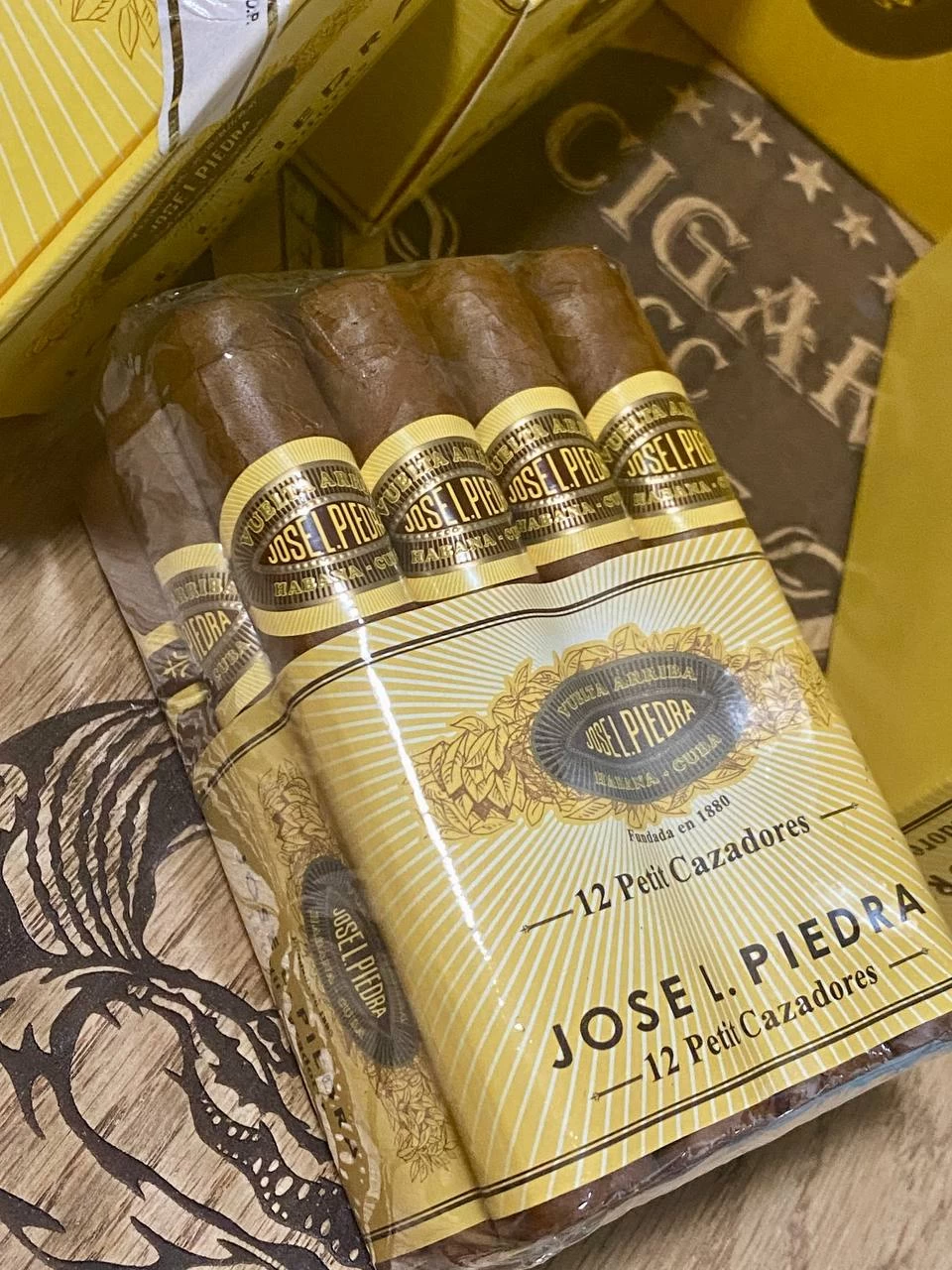 Jose L Piedra Petit Cazadores