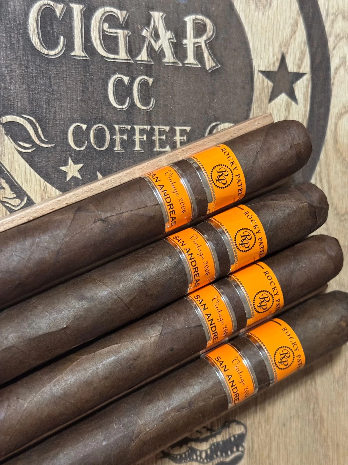 Rocky Patel Vintage 2006 Toro