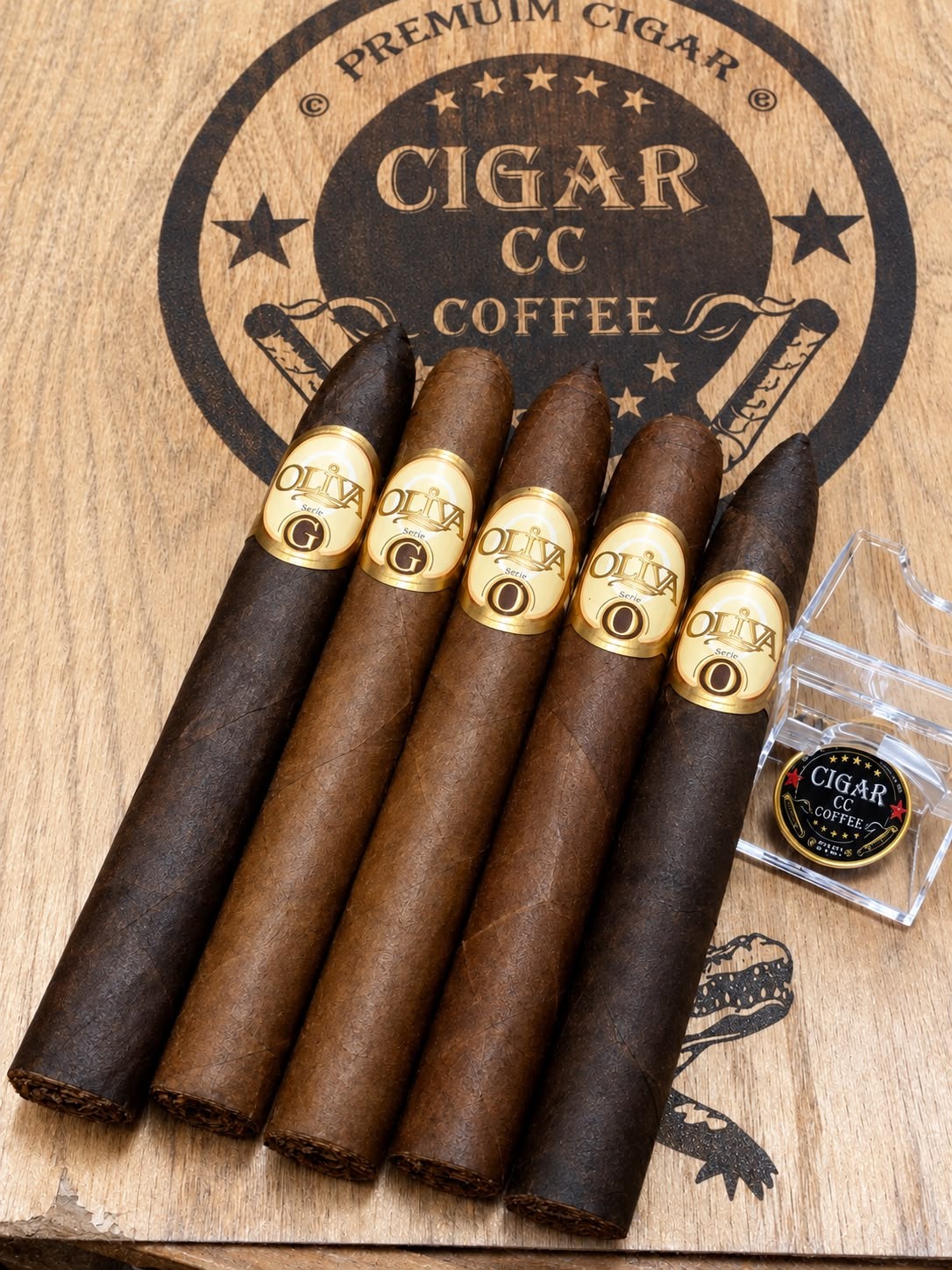 Samplaer Oliva Serie O & G ( Torpedo – Toro ) 5 Cigar